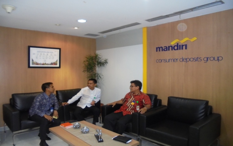 Hubungan Kemitraan dengan Bank Mandiri
